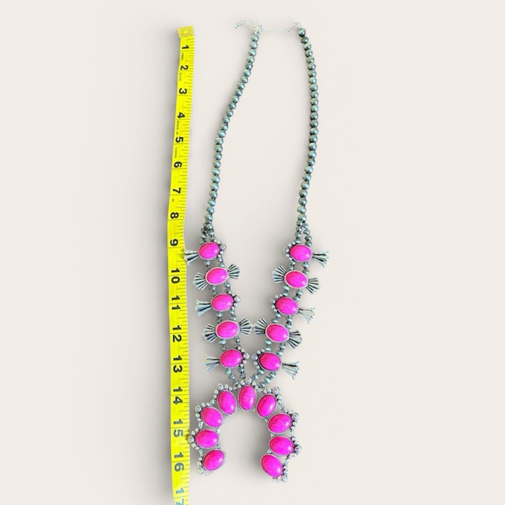 New Southwestern Boho Squash Blossom Naja Pink & Silver Statement Necklace - Picture 8 of 14